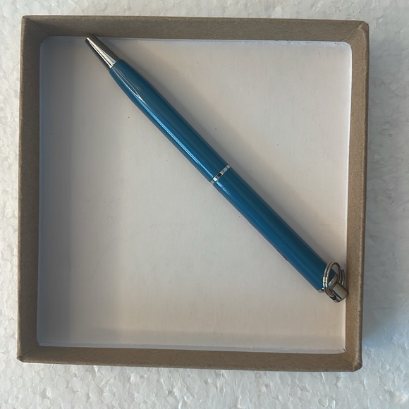 Anna Bella watch quartz blue band Silvertone minute hand round face new battery - Picture 5 of 10